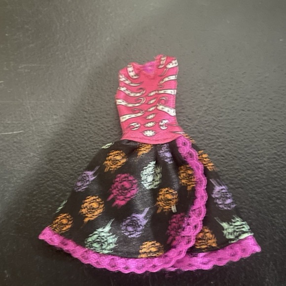 monster high Other - Monster High Art Class Skelita Calaveras Doll Dress